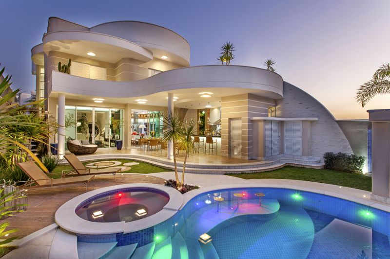 Arquiteto Aquiles Nícolas Kílaris_Casa Tríplo