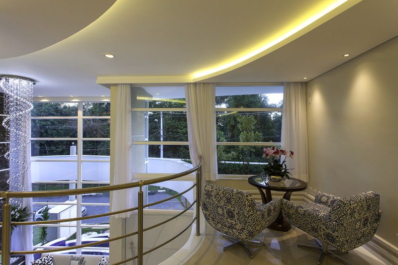 Arquiteto Aquiles Nicolas Kilaris-Casa Beverly Hills mezanino