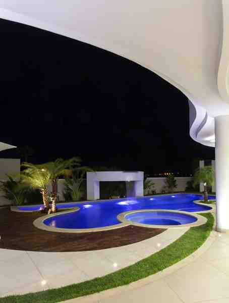 Arquiteto Aquiles Nícolas Kílaris - Casa Paraiso - Cascata 1