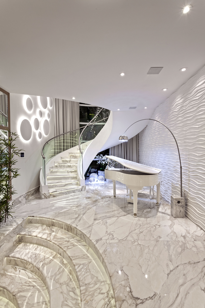 Aquiles Nícolas Kílaris - Casa Real - Escada piano.jpg