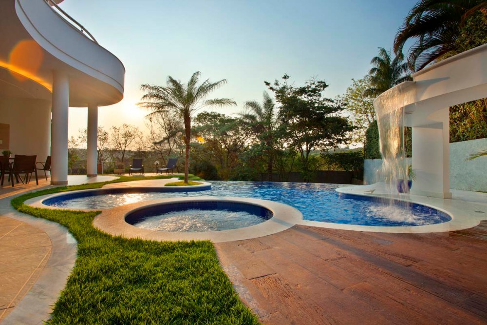 Arquiteto Aquiles Nícolas Kílaris - Casa Refúgio da Mata - piscina