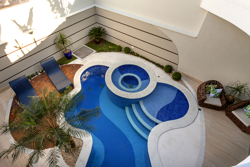 Aquiles Nícolas Kílaris - Casa Diamante - piscina