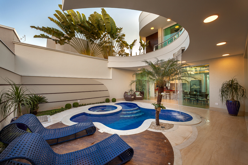 Aquiles Nícolas Kílaris - Casa Diamante piscina 2